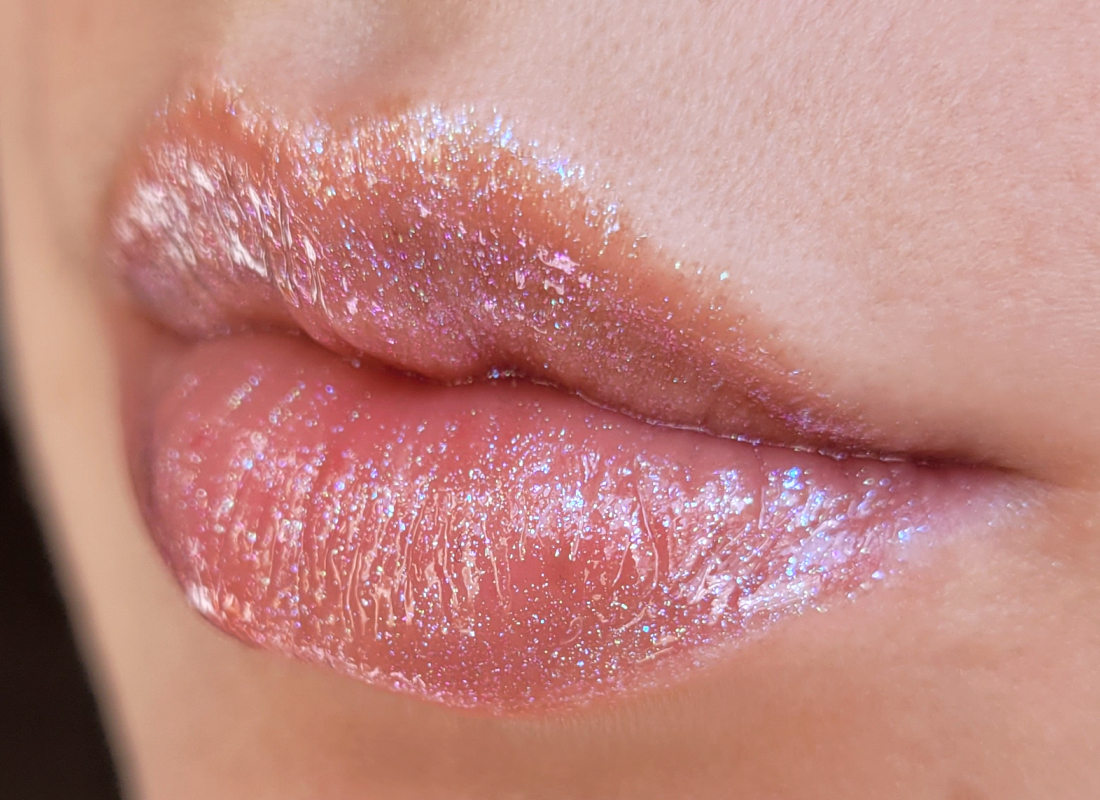 Beauty Bomb Lip Glass #Wave Mistress. Архивный макияж.