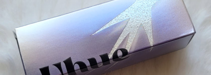 Ром и лёд в футуристичных тюбиках от Uhue. Обзор On Stage 6D Diamond Mirror Lip Glaze в оттенках #U01 и #U05