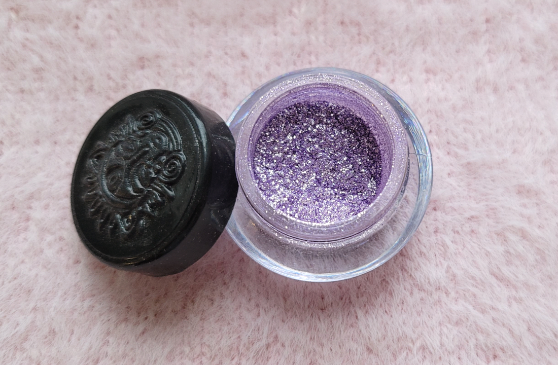 Tammy Tanuka сияющий рассыпчатый пигмент #Звездный пастух