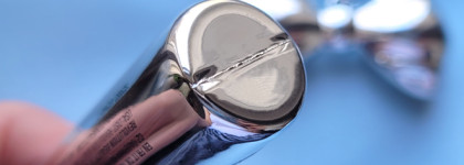 Снежинки на ресницах с Revolution Makeup Metallic Muse Silver Glitter Top Coat Mascara