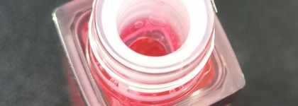 Вишневый леденец- Dior Addict Lip Glow Oil в оттенке №015, Cherry