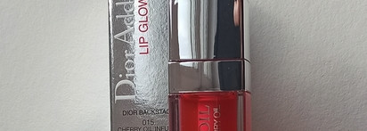Вишневый леденец- Dior Addict Lip Glow Oil в оттенке №015, Cherry