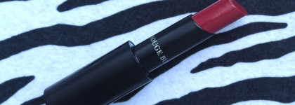 Свои губы, только ярче. Rouge Bunny Rouge Tinted Luxe Balm Enchanting Blooms в оттенке 097 Poisoned Peones