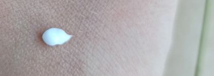 Vichy Liftactiv Supreme крем-уход для разглаживания мимических морщин на коже вокруг глаз