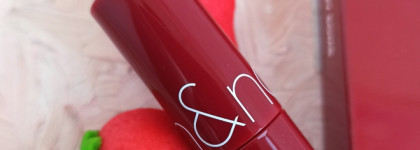 Губы-вишни, Juicy Lasting Tint от Rom&nd в оттенке Cherry Bomb