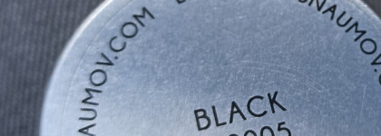 От непонимания до повышенного внимания. Черный бальзам для губ Lip Balm от Sergey Naumov