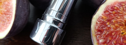 Помада с устаревшим финишем и почему я ее люблю. Yllozure Miror Magique Rouge a Levres 12