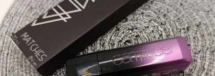 Мрачно и бюджетно. Catrice Shine Bomb Lipstick в оттенке 100, Cherry Bomb