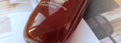 Антиэйдж для любого возраста. Я, мама и сыворотка Clarins Double Serum Light Texture