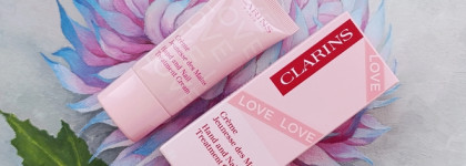 Это любовь. Крем для рук Hand And Nail Treatment Cream от Clarins