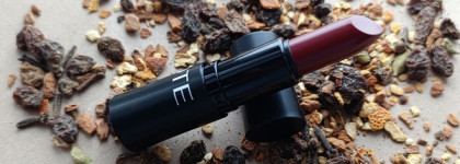 Тот самый винный оттенок, но вам он не нужен. Note Mattemoist Lipstick в оттенке Dark Wine