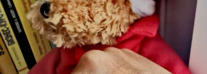 Спасение сухой кожи ног с ультра-питательным кремом L'occitane intensive foot balm 25% shea butter