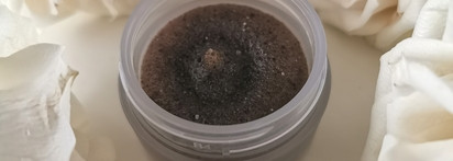 Зимний уход за губами