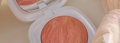 Румяна цвета восходящего солнца: Kiko Milano Lost in Amalfi 01 First Sunrise