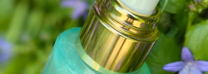 Kora Organics Minty Mineral Hydration Mist - глоток свежего воздуха жарким летом