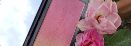 Kevyn Aucoin The Neo-Blush в оттенке Rose Cliff - великолепные градиентные румяна, которые нужны всем