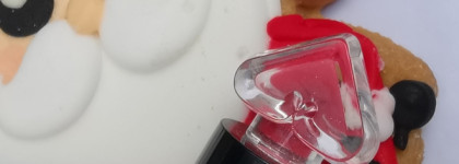 Guerlain La Petíte Robe Noire Deliciously Shiny Lip Color 003 Red Heels - преКрасная любимая моя