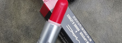 Mac Mac Red satin lipstick синий синий красный иней на губах