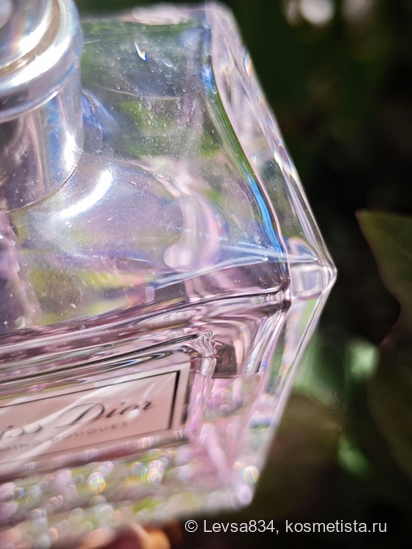 Неуловим, как свежий ветерок. Dior Miss Dior Blooming Bouquet edt