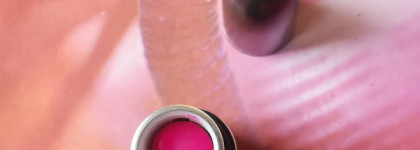 Если бы энергия была цветом. Mac Matte Lipstick 641 Breathing Fire