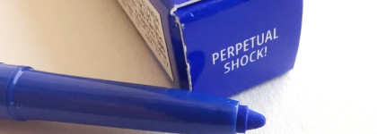 Порой красивое подводит: Mac Colour Excess Gel Pencil Eyeliner в оттенке Perpetual Shock