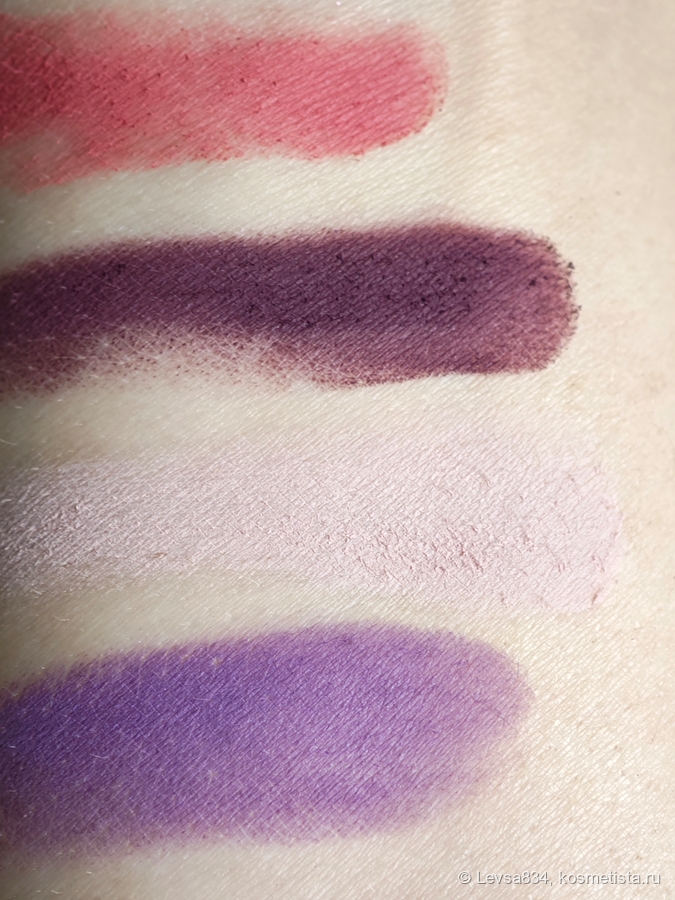 Порядок обратный, снизу аювверх: jacaranda, Phoebe, eclipse, heather