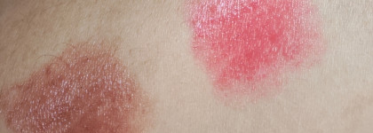 Два отличных бальзама для губ, Pat Mcgrath LABS Lip Fetish Divinyl Lip Shine 597 Divine Rose 2 и 592 Boudoir Rosé