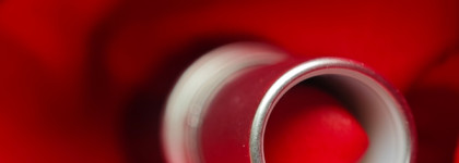 И в Red week и не только, одна из ярчайших красных помад, Mac Retro Matte Lipstick Ruby Woo