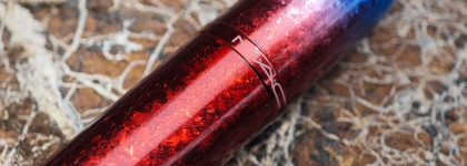 Любимый камень и неожиданно любимая помада Mac Cosmetics Silky Matte Lipstick Stone