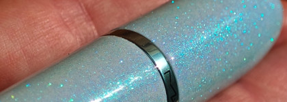 Зелёные искры, голубые всполохи, розовое сердце: Mac Cosmetics Macximal Sleek Satin Lipstick Pinklist