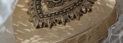 Лучшее из люкса в 2025 году - золотое сердце янтарной Венеры, D&G Ever Icon Eye Palette 01 Amber Venus