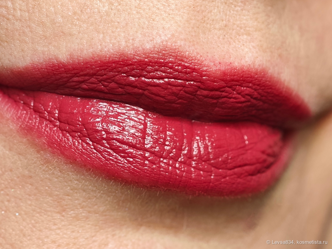 Без контурного карандаша тонким слоем, у окна