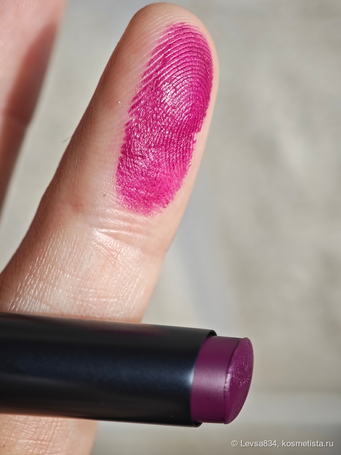 И опять в тени