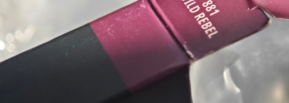 Самый твёрдый орешек этого года, помада Mac Cosmetics Powder Kiss Velvet Blur Slim Lipstick 881 Wild Rebel