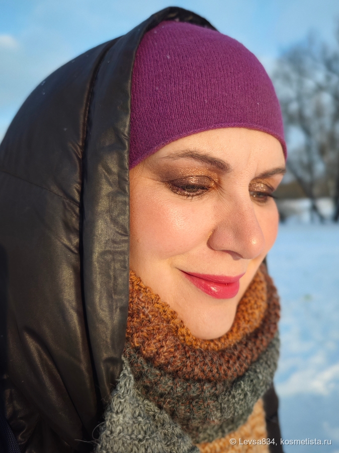 Именно яркое освещение нужно этим теням, именно такое.