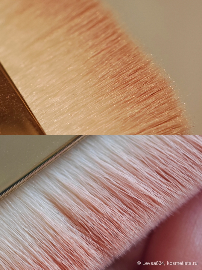 Вот так хайлайтер окрашивает белый ворс кисти, под лампой на нём хорошо заметны шиммерные частицы. Отмывается ворс хорошо, а сохнет быстро. И кистью я постоянно пользуюсь, удобная.