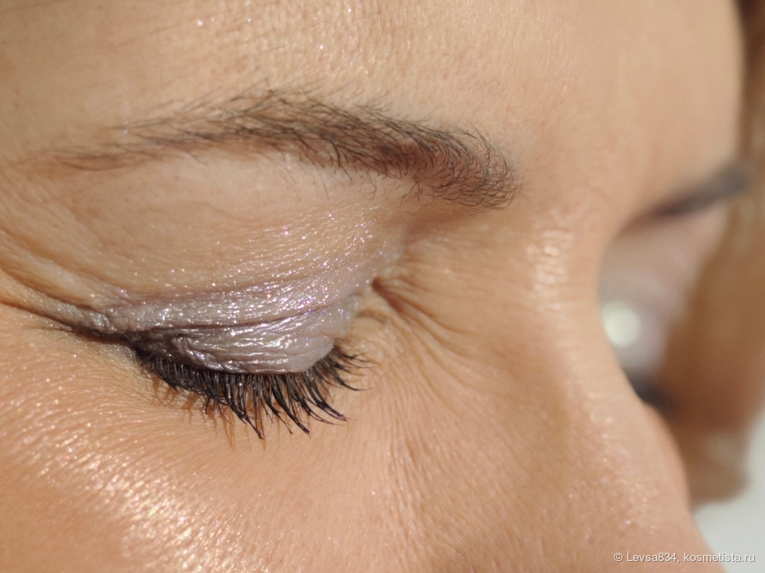 Это он, хитрец, на солнце становится розовым