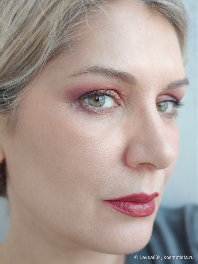 Бледное зимнее лицо