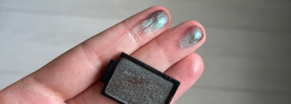 Никакой фальши! Тени для век от Buxom Eyeshadow Fard A Paupieres в оттенке No Faux