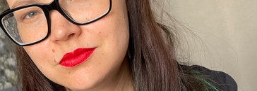 Красная помада Artdeco Perfect Mat Lipstick 116 poppy red