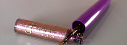 Космический Juvia's place Afrogalactic glitter liner в оттенке Star Girl + что нарисовать лайнером кроме стрелок