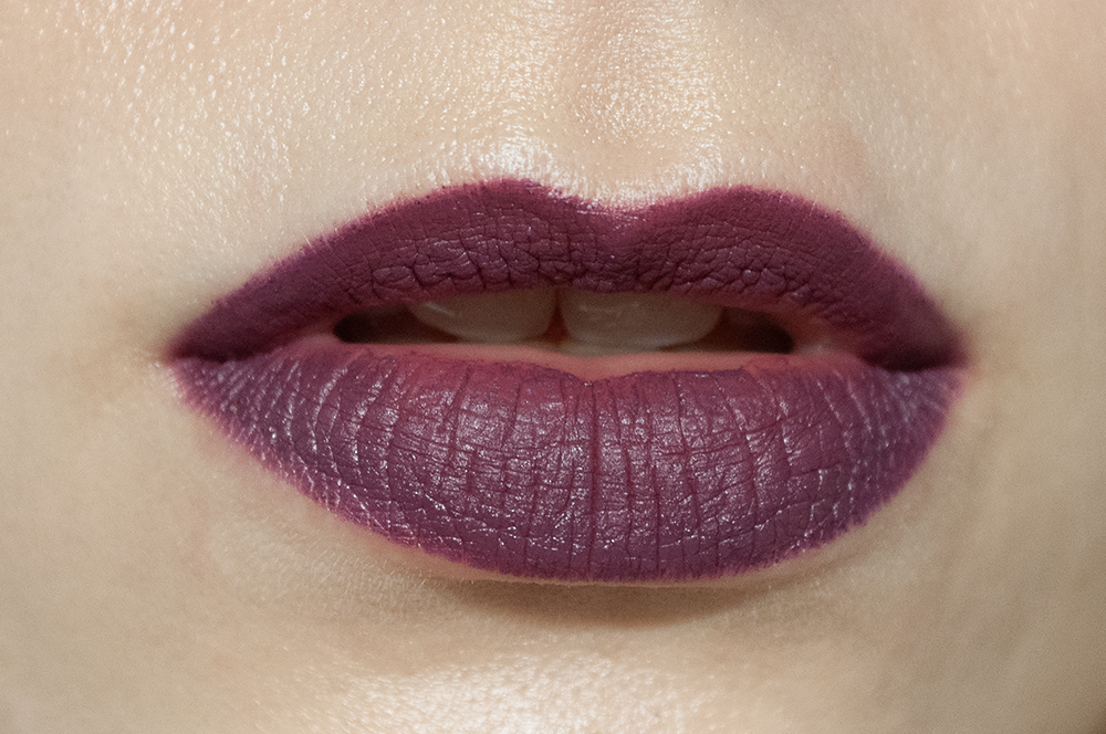 Белый искусственный свет