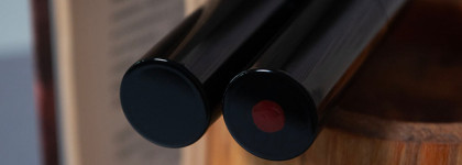 Termo Cocoon Mascara от Climt Cosmetics в оттенках Rich Brown и Ruby Red