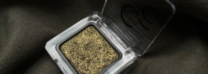 Интересный оттенок и отличное качество: тени для век Catrice Art Couleurs 360 Golden Leaf