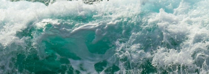 Капли океана хрусталем по коже, поцелуи и эрл грей. Бюджетно и маняще вместе с Dilis Bijou Salty Breeze