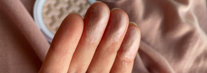 Мороз на щеках. Хайлайтер Relove by Revolution Super Highlight #Blushed