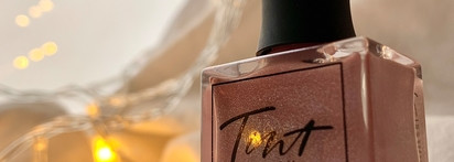 Деликатный голографик - лак для ногтей Tintberry nail polish Токийская сакура