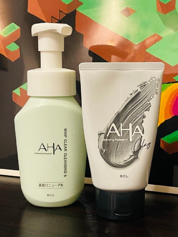 1. Пенка для умывания BCL AHA WHIP CLEAR CLEANSING 2.Пенка-скраб для очищения кожи 3-в-1 BCL AHA CLEANSING RESEARCH BLACK