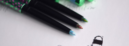 Не успели поймать дуохромный карандаш от Beauty Bomb? Подбираю аналоги