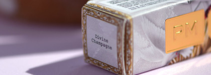 Жидкие тени Pat Mcgrath FetishEyes Longwear Liquid Eye Shadow в оттенке Divine Champagne